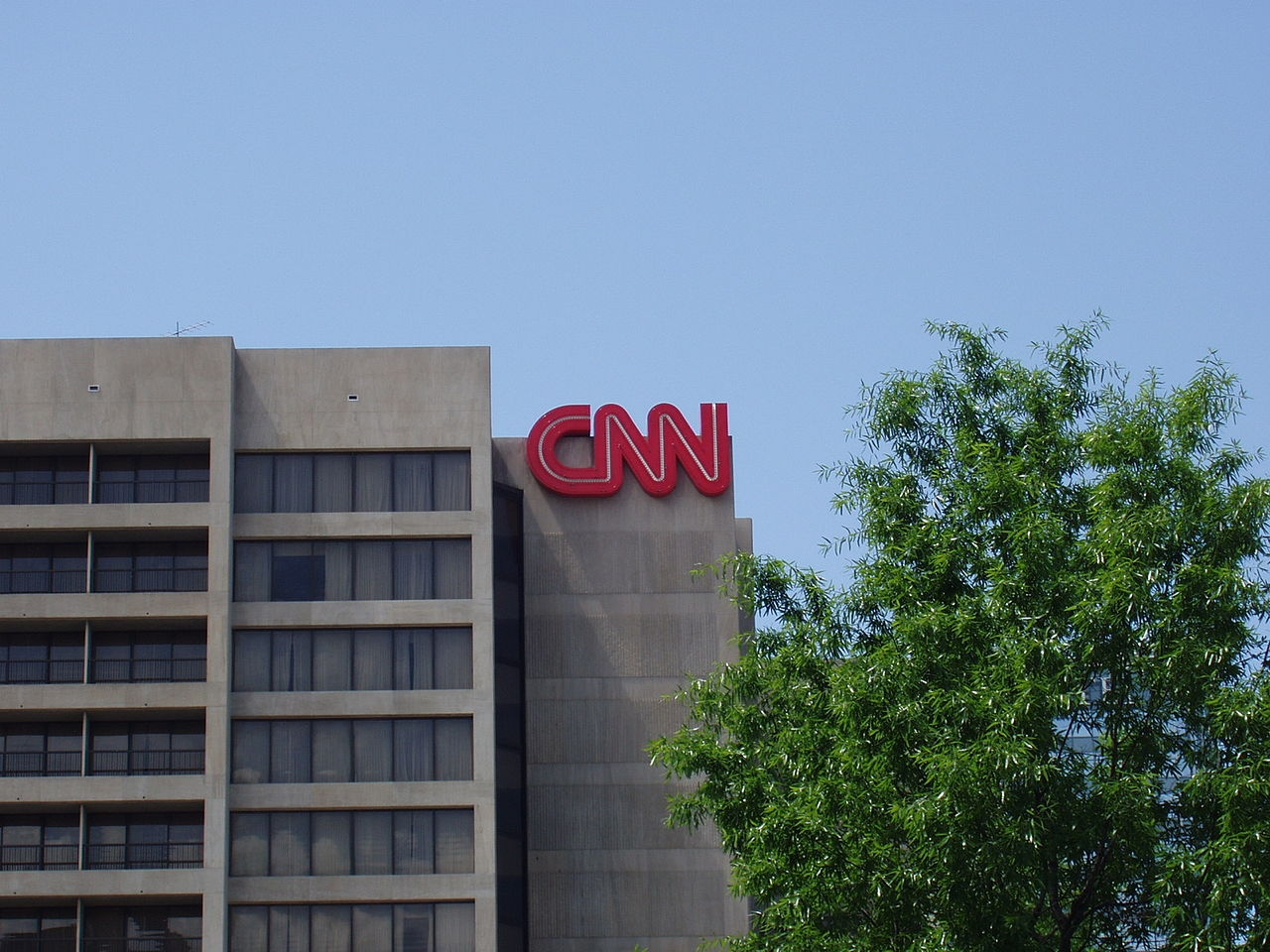 СМИ узнали, как CNN ужесточает правила для публикаций материалов связанных с Россией СМИ узнали, как CNN ужесточает правила для публикаций материалов связанных с Россией