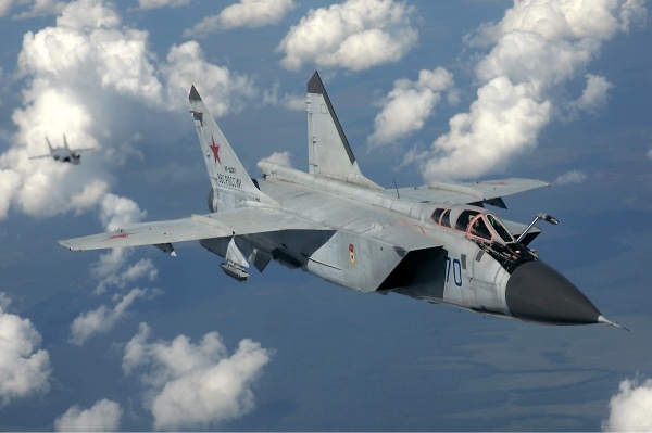 СМИ: Россия потребовала, чтобы авиация США покинула воздушное пространство Сирии
