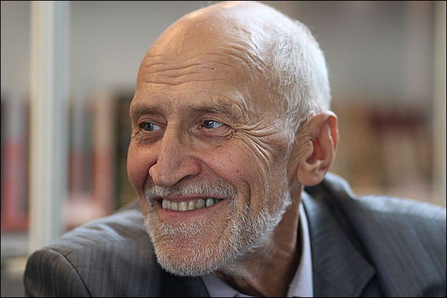 Дроздов, Николай Николаевич Дроздов, Николай Николаевич Телеведущий, зоолог, учёный