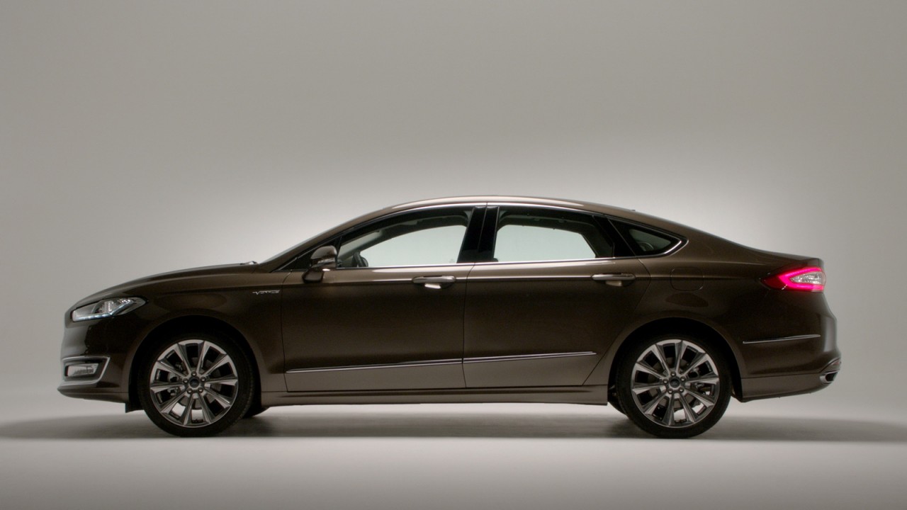 Ford представил самый роскошный Mondeo