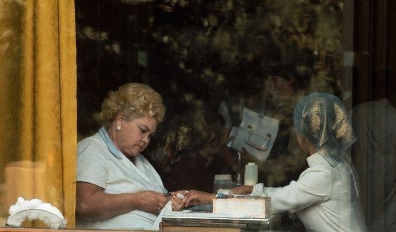 5. Продавщица. Годы: 1971-1984 советские женщины, ссср