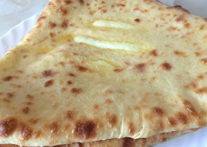 Осетинский треугольный пирог с сыром-Артадзыхон основное фото рецепта