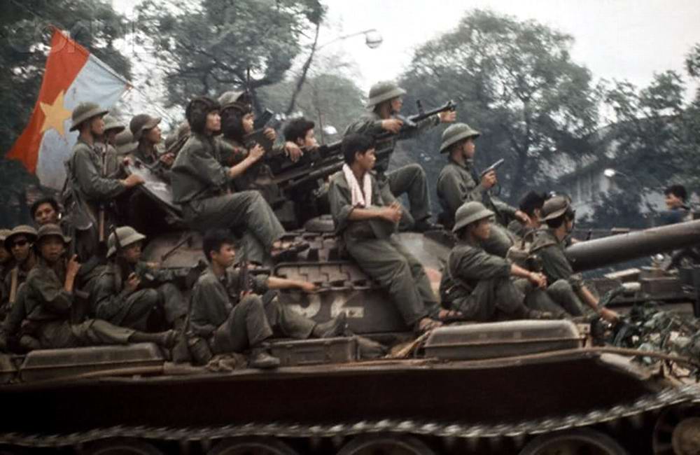 Освобождение Сайгона: как это было! К 40-летию со Дня Победы Вьетнама (США) (27)