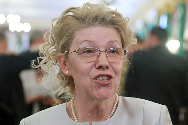 Елена Мизулина
