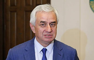 Хаджимба побеждает на выборах президента Абхазии с 47,38% голосов