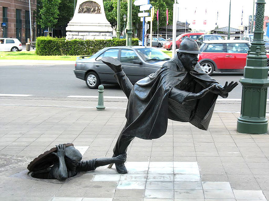 Уличная скульптура(мир без фотошопа) Original