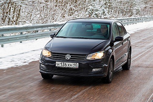 Пережив обширное техническое обновление,Volkswagen Polo Sedan снова в авангарде.Это самый тихий, комфортный и приятный в управлении автомобиль в классе.