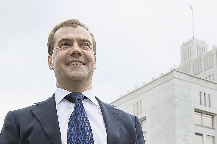 Медведев в рейтинге правителей может как подняться выше, так и опуститься ниже своего нынешнего уровня