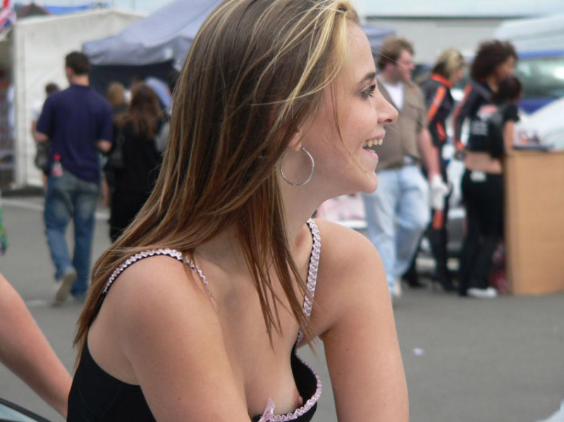 Amateur group street piercing