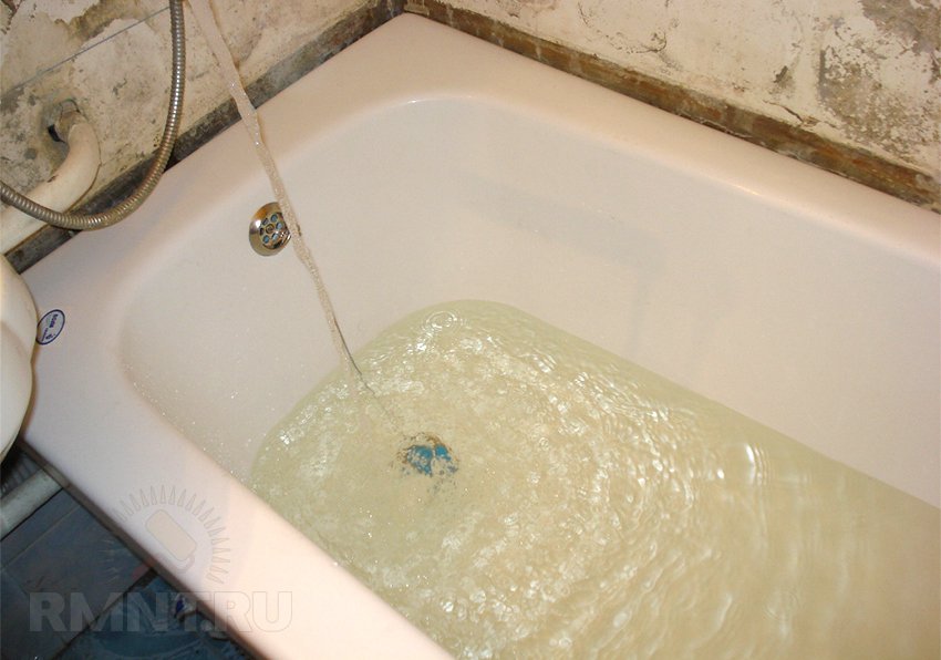 Акриловый вкладыш в ванну - лучший вариант реставрации старой ванной.