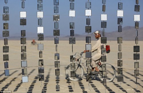 Ежегодный фестиваль Burning Man (20 фото)