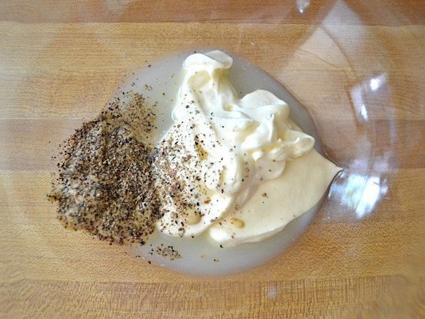 Яичный салат с лимоном и ароматными травами Яичный салат с лимоном и ароматными травами