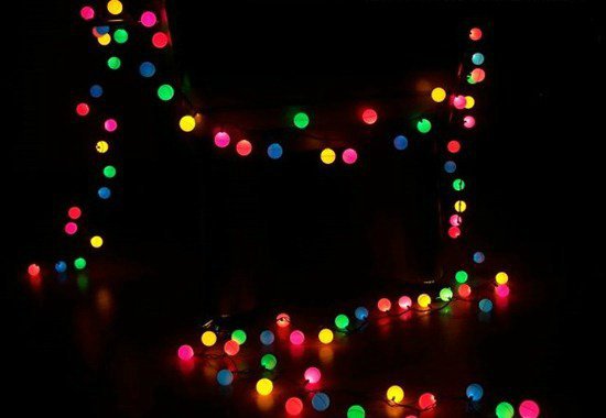 Новогодняя гирлянда из теннисных мячиков : мастер-класс Новогодняя гирлянда из теннисных мячиков : мастер-класс