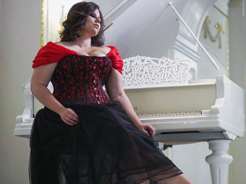Как быть прекрасной в любом весе? Советы от самой красивой модели plus size