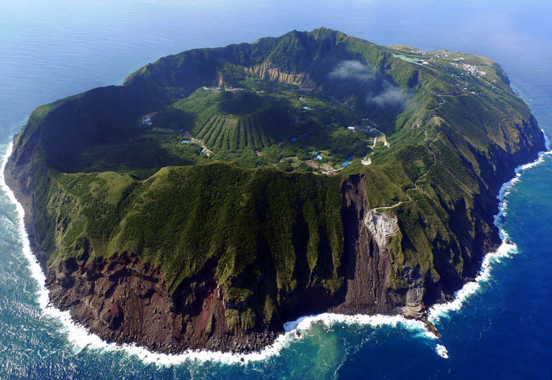 Аогашима – живя на пороховой бочке   aogashima, люди, остров