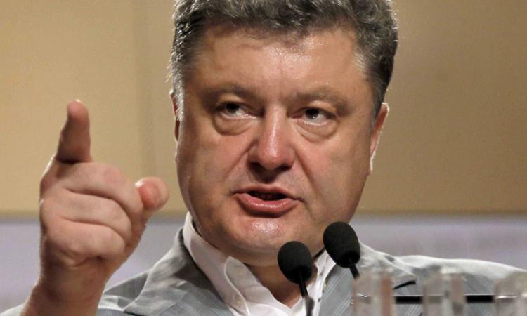 Порошенко шантажирует Донбасс своими заявлениями