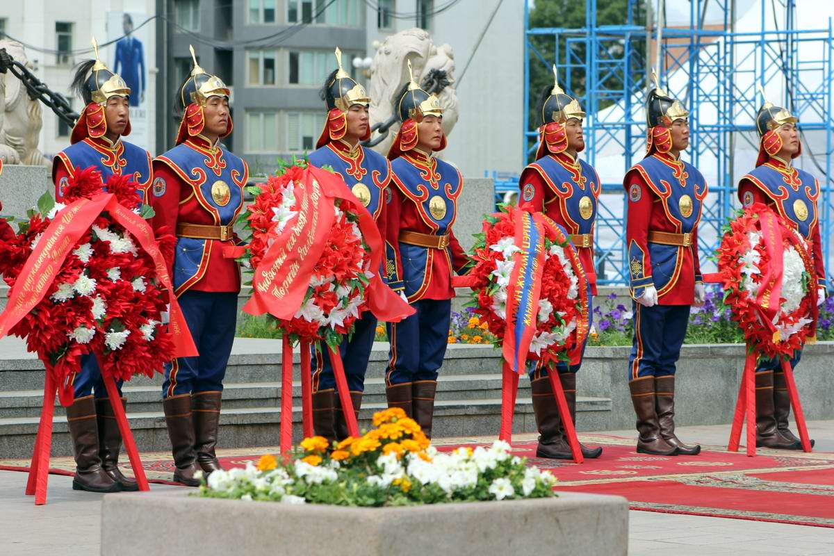 Наследники Чингиз-хана: монгольская президентская гвардия (44)