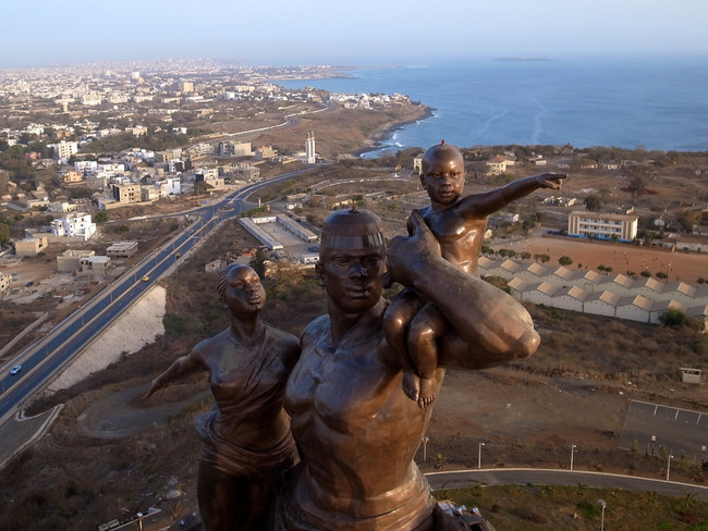 13. Монумент африканского возрождения, Дакар, Сенегал высота, мир, статуя