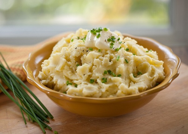 5 невозможно вкусных вариантов традиционного картофельного пюре 5 невозможно вкусных вариантов традиционного картофельного пюре