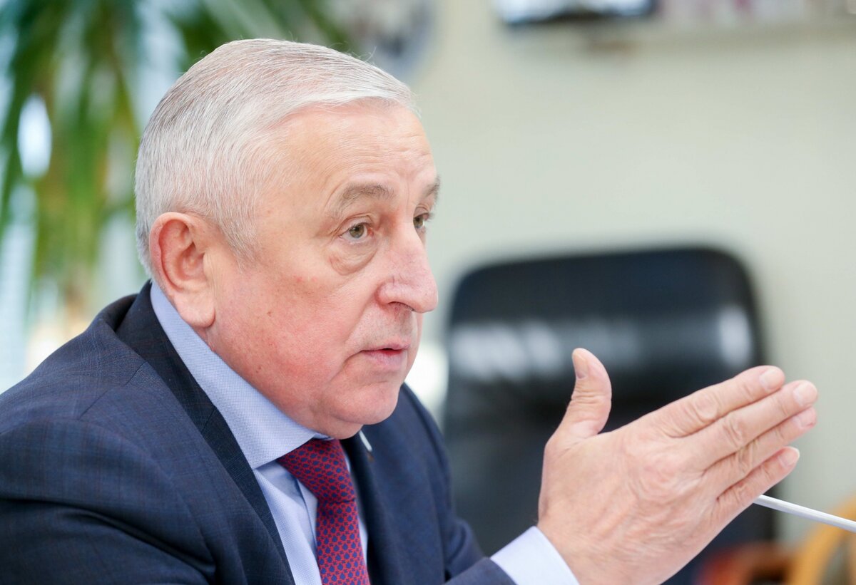 Николай Харитонов: На самом деле довольно-таки странно, что в некоторых московских магазинах гречка стала дороже, поскольку это еще нынешний урожай...