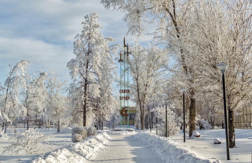 Зимний пейзаж и остатки советского прошлого. Фотограф Александр Кислицын