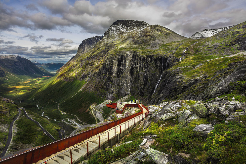 1. Вид на Тролльстиген (Лестницу троллей) горы, норвегия, пейзажи