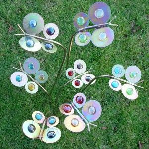 Can't have a fantasy garden without butterflies! <3