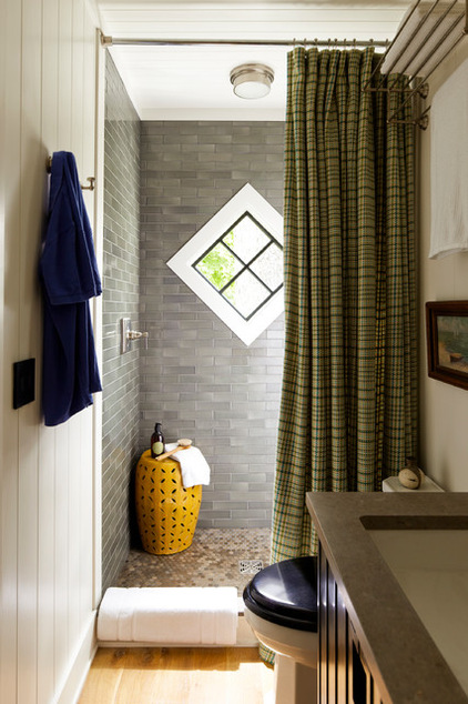 Морской Ванная комната by Thom Filicia Inc.