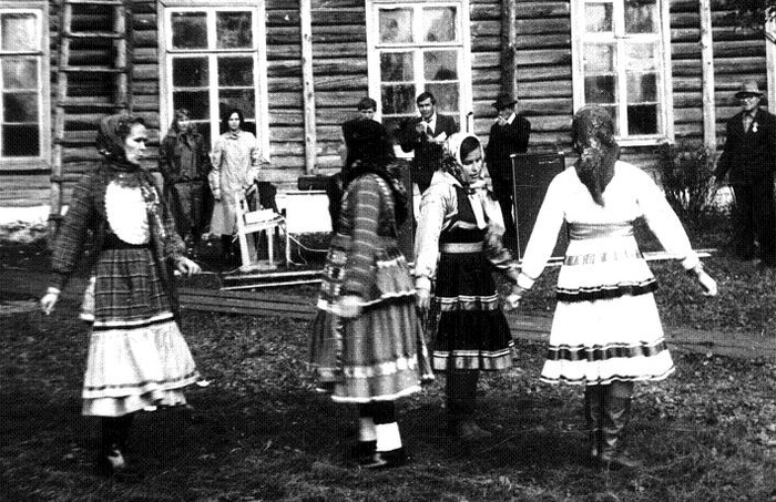 Предки марийцев жили в Ростовском княжестве и платили дань Великому князю Киевскому. Как российские финно-угры звали русских князей, служили им и от них страдали