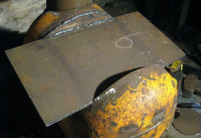 Самодельные печь и бойлер из газового баллона (29 фото)