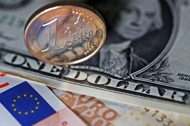 Курс валют на 8 сентября: доллар и евро снова «взлетают» на ММВБ