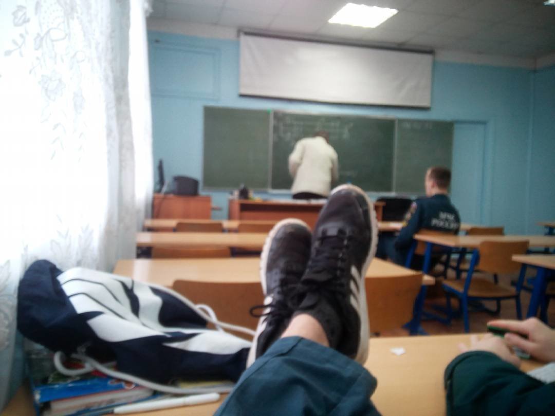 Не ПТУ, а колледж: сумасшествие в средне-специальных учебных заведениях Не ПТУ, а колледж: сумасшествие в средне-специальных учебных заведениях