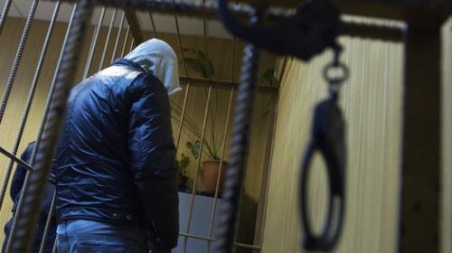 Мужчина устроил самосуд над подозреваемым в убийстве сына в Актау