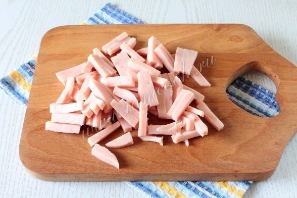 ПАСТА С ВЕТЧИНОЙ И ГРИБАМИ ПАСТА С ВЕТЧИНОЙ И ГРИБАМИ