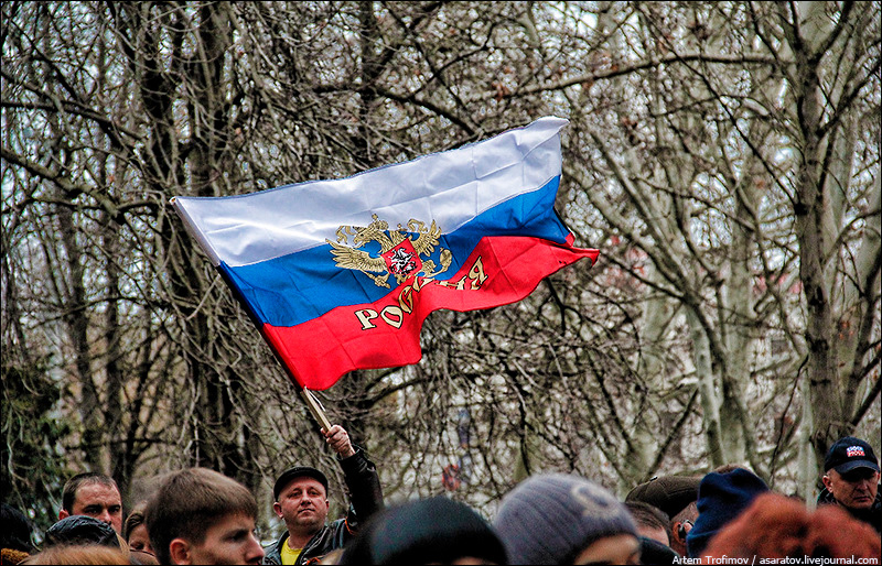 Выбрасываю футболку с Путиным и откапываю украинский паспорт ... Выбрасываю футболку с Путиным и откапываю украинский паспорт ...