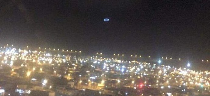 Жители Чили испугались появления в небе НЛО