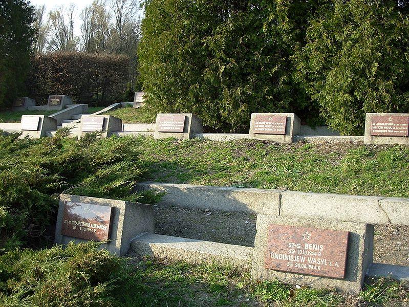 Военное мемориальное кладбище советских воинов Военное мемориальное кладбище советских воинов