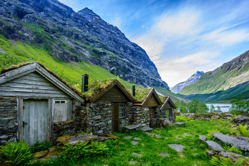 14. Домики на фьорде архитектура, норвегия
