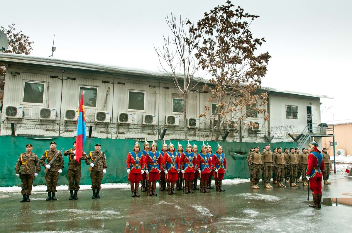 Наследники Чингиз-хана: монгольская президентская гвардия (32)