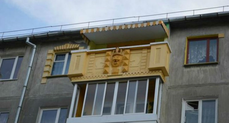 Фотография: 17 шедевральных балконов, которые можно увидеть только на просторах России №1 - BigPicture.ru