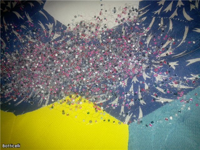 Воздушные бусы из бисера