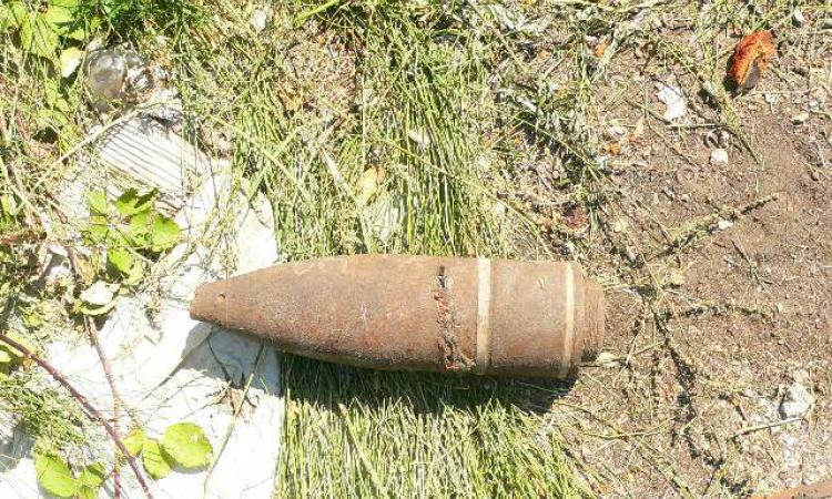 В Донецке найден неразорвавшийся снаряд