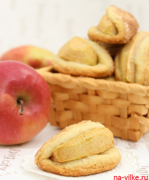 Песочное печенье с яблоком