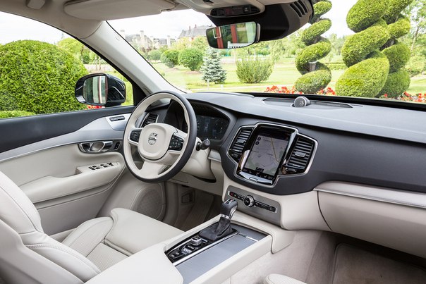 Новейший Volvo XC90 произвел настоящий переворот в модельном ряду Volvo