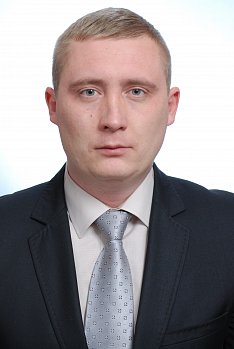 Чиновник Севастополя приехал в Верхнесадовое для решения личных задач - люди подождут?