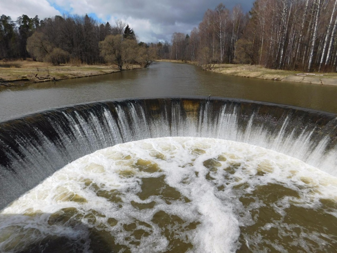 Ярополец Волоколамский район водопад