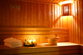 Можно ли гипертоникам ходить в сауну? Можно ли гипертоникам ходить в сауну?