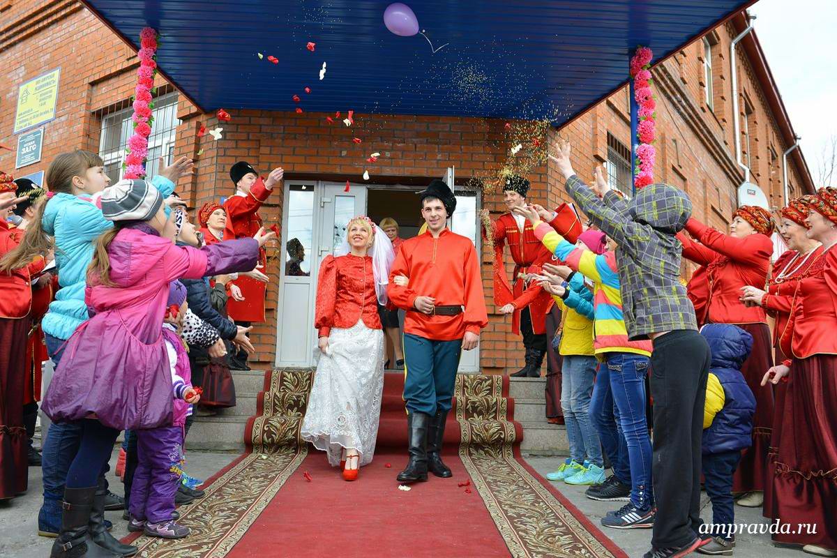 Свадьба в казачьем стиле в селе Тамбовка Амурской области (11)
