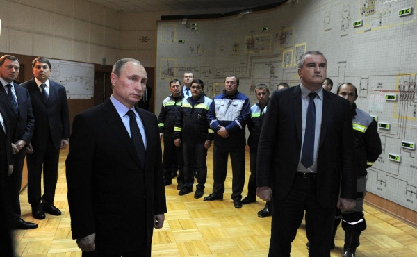 Путин, Аксенов, запуск энергомоста|Фото: kremlin.ru
