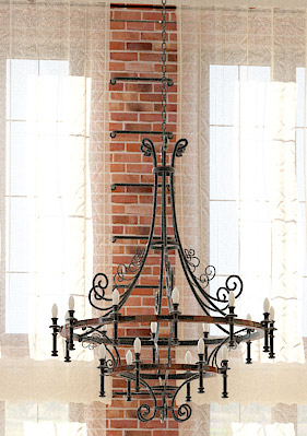 http://www.salonlustr.ru/interior_design/images/gostinaya1_lustra_big.jpg
